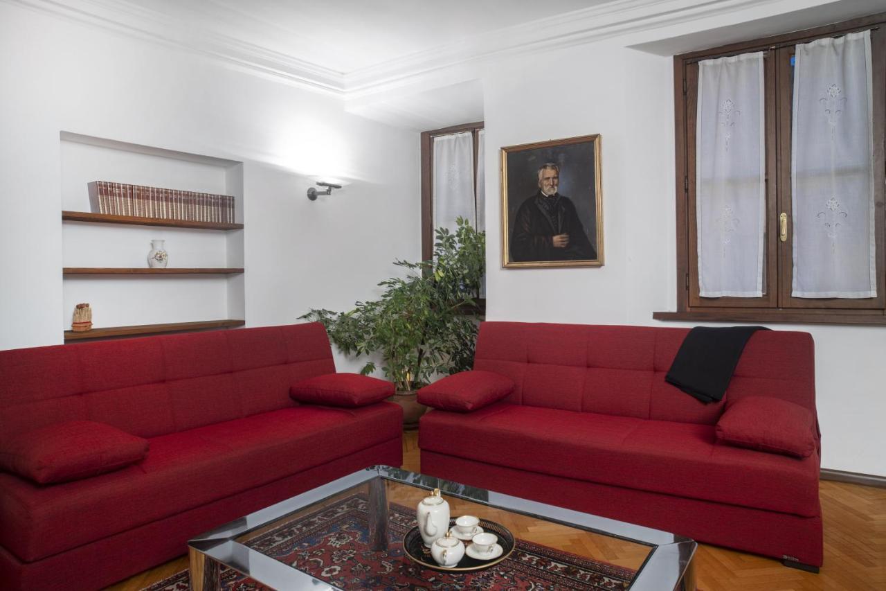 Casa Mathilda Apartment เตรนโต ภายนอก รูปภาพ